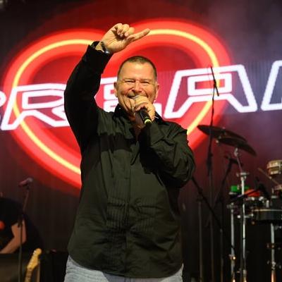 Hitting the High Note: Peter Cunnah's Story Hitting the High Note: Peter Cunnah's Story