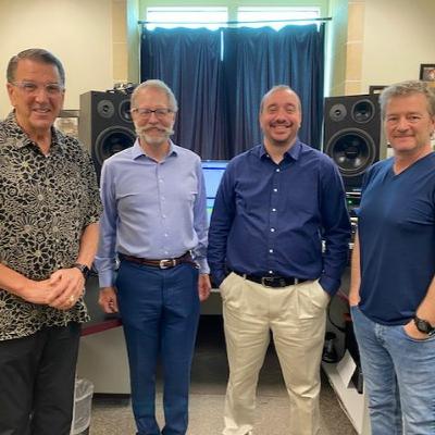 Canyon Mayor Gary Hinders and City Manager Joe Price Canyon Mayor Gary Hinders and City Manager Joe Price