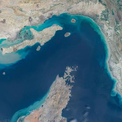 Trump wanted peace talks. Now the U.S. has seized an Iranian ship.