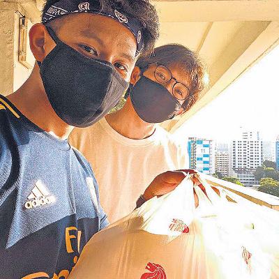 Making a difference one meal at a time - Live More by DBS - Ep.9 Making a difference one meal at a time - Live More by DBS - Ep.9