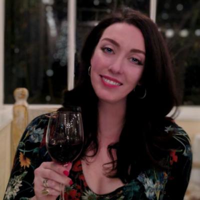 4 - The Evolution of E-Commerce | Carina Lora