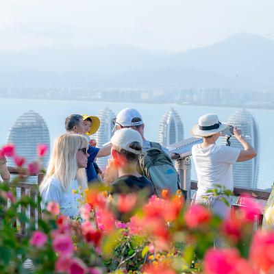 Hainan marks 100 days of zero-tariff push with record trade, travel boom Hainan marks 100 days of zero-tariff push with record trade, travel boom