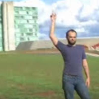 PodFalso nº 18 - em Brasília e gravando o Quase PodFalso nº 18 - em Brasília e gravando o Quase