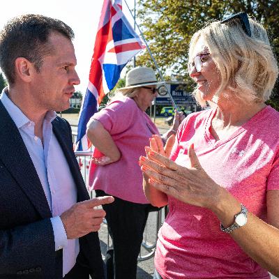 Lindsey Thompson: I'm an Epping "pink lady" - we're ordinary people, not far-right thugs