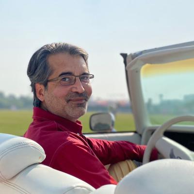 FIRST Virtual Classic Car Museum in Pakistan - Launched 2022 | Interview with Shoaib Qureshi