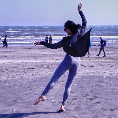 腰の動きは骨を守る!ーベリーダンスと女性の骨の話 腰の動きは骨を守る!ーベリーダンスと女性の骨の話