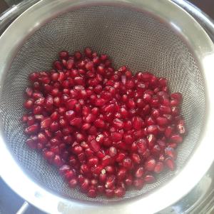 Unwrapping that pomegranate