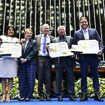 Sinal Verde: Prêmio Trânsito Seguro valoriza educação no trânsito Sinal Verde: Prêmio Trânsito Seguro valoriza educação no trânsito