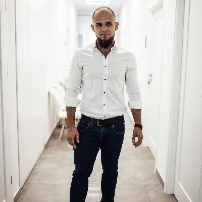 KAWA Z DIETETYKIEM #1 Rafał Haratyk - "Dwa, trzy tygodnie przed walką staram się już nie pić piwa" KAWA Z DIETETYKIEM #1 Rafał Haratyk - "Dwa, trzy tygodnie przed walką staram się już nie pić piwa"