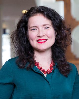 Dr.  Aleksandra Badura