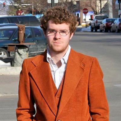 Episode 32: Yardly Stooge