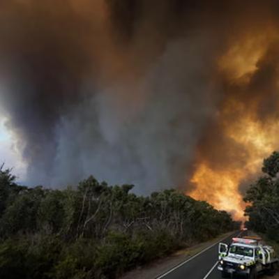 Catastrophic fire conditions as major blazes burn across Victoria