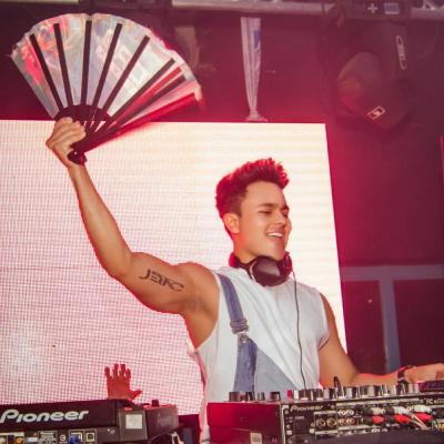 J E R A C // DALE FUERTE MAMITA"