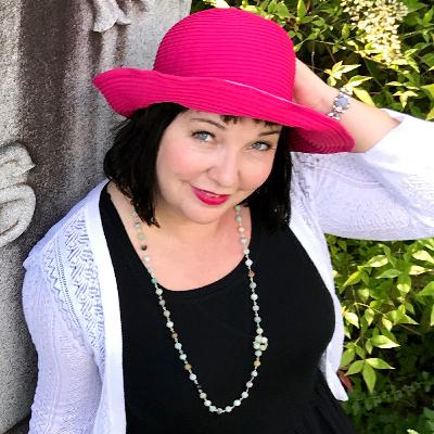 Around the World and Eighty Graves: Tui Snider on Travel, Grief and Legacy Around the World and Eighty Graves: Tui Snider on Travel, Grief and Legacy