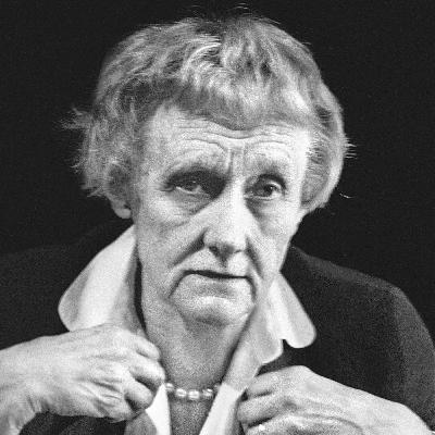 "Die Menschheit hat den Verstand verloren": Dokumentarfilm über Astrid Lindgrens Tagebücher "Die Menschheit hat den Verstand verloren": Dokumentarfilm über Astrid Lindgrens Tagebücher
