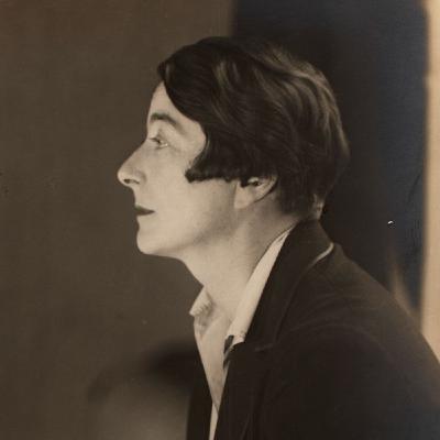 T06E11: Eileen Gray (1878-1976), arquitecta y diseñadora irlandesa T06E11: Eileen Gray (1878-1976), arquitecta y diseñadora irlandesa