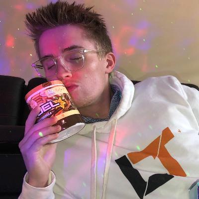 EP4: Finding Your Niche on YouTube (with LunchTime) EP4: Finding Your Niche on YouTube (with LunchTime)