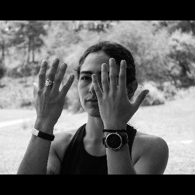1. Bienvenida a La Podcast: Abriendo el Portal
