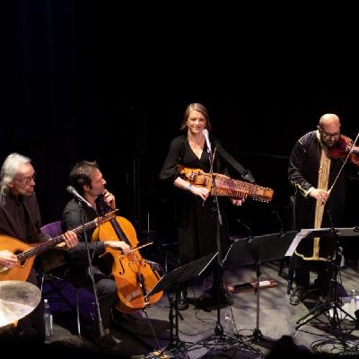 Mundofonías 2025 #84: Castillos, torres y jardines de música / Castles, towers and gardens of music