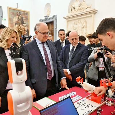 #Settimanale Radar - n. 21 del 22-05-2025 - LA STORIA DI DODO', UCCISO DALLA MAFIA A 10 ANNI, COMMUOVE GLI STUDENTI DELLA MARTESANA - L'IMI STUPISCE ROMA CON UN BRACCIO MECCANICO - P29 - S05