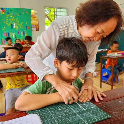 Cảm hứng Mekong: Người gieo chữ nơi cuối đất Cảm hứng Mekong: Người gieo chữ nơi cuối đất