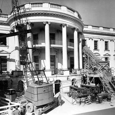 Can the President Tear Down the White House? Can the President Tear Down the White House?
