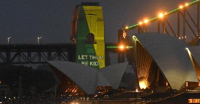 Social vietati ai minori di 16 anni: l'Australia fa da apripista