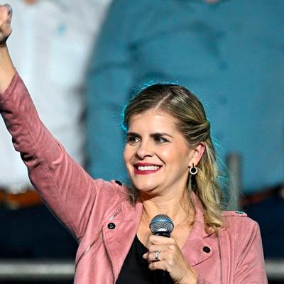 2-2: Oficialismo esquiva la segunda ronda electoral. 2-2: Oficialismo esquiva la segunda ronda electoral.