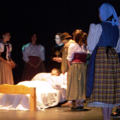 T03E10 10 pasos - XX aniversario del musical de "El Quijote" T03E10 10 pasos - XX aniversario del musical de "El Quijote"