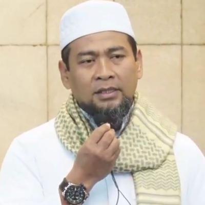 "AD-DHUKHAN" Angin Kiamat Yang Sangat Mematikan - Ustadz Zulkifli Muhammad Ali