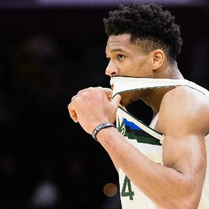 Episode 6: NBA Mid Season Awards & All-Star Selections with Kevin Hernandez