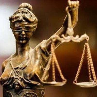 "ENTRE ABOGADOS"