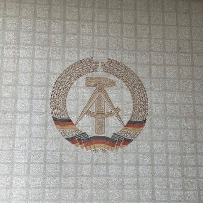 Østtyskland bliver solgt