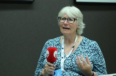 Live aus Tokyo: Birgit Müller-Winkler erklärt die Welt von World Physiotherapy