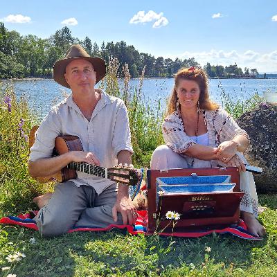 Healing through mantras, meditation and presence with Sacred Earth Healing through mantras, meditation and presence with Sacred Earth