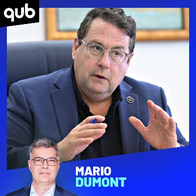 Des centaines de parents ont manifesté devant les bureaux de Bernard Drainville!
