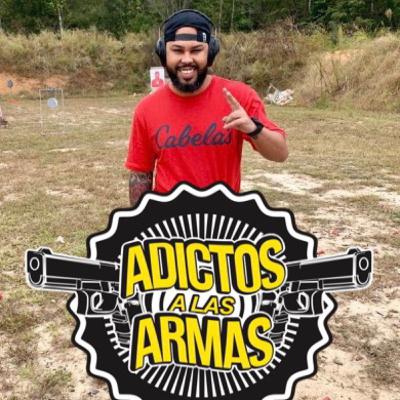 Julio Rivera de Adictos a las armas(YouTuber)