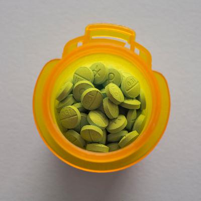 Alkohol, narkotyki, seks czy sport. Źródło uzależnienia jest jedno Alkohol, narkotyki, seks czy sport. Źródło uzależnienia jest jedno