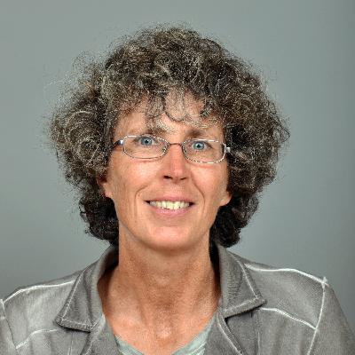 De zee als oermoeder. Met microbiologe Judith van Bleijswijk De zee als oermoeder. Met microbiologe Judith van Bleijswijk