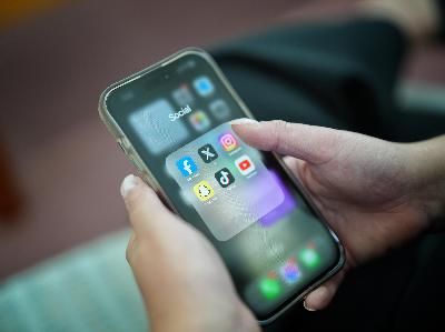 Social media ban bites! Social media ban bites!