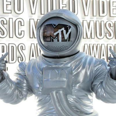 Spring Top 40 ReMixxx......