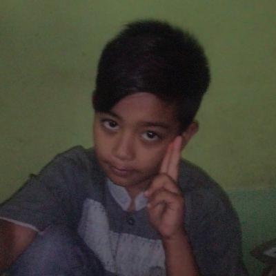 Dia mengaku sebagai anak yatim... :(