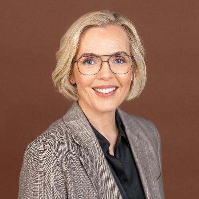 x Guðrún Hafsteinsdóttir
