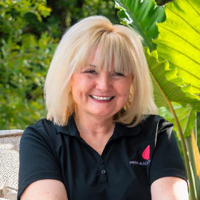 S:7 E:14 | Shelley Malicote Stutchman on Fighting Breast Cancer with Humor and Heart