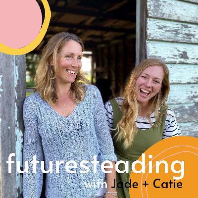 1 Meet your hosts! Jade + Catie chew the fat.