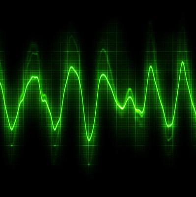 QUANTUM8-BETWEEN STYLES QUANTUM8-BETWEEN STYLES