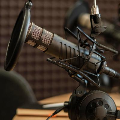 За що різні покоління люблять радіо? Розмова з ведучими та студентками За що різні покоління люблять радіо? Розмова з ведучими та студентками