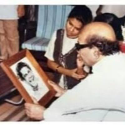 கலைத்தாயின் தலைச்செல்வன் || கலைவாணர் மறைவுக்கு தலைவர் கலைஞர் எழுதிய இரங்கல் கவிதை || குரல்: உதயமாறன் கலைத்தாயின் தலைச்செல்வன் || கலைவாணர் மறைவுக்கு தலைவர் கலைஞர் எழுதிய இரங்கல் கவிதை || குரல்: உதயமாறன்