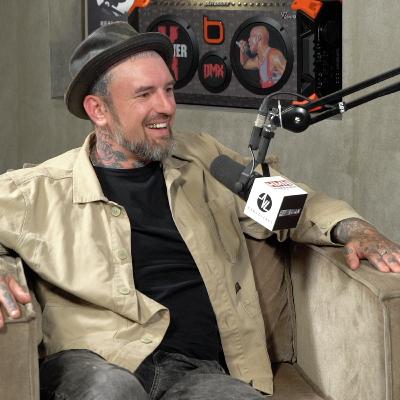 BEN SAUNDERS EERLIJK over De EERSTE VOICE OF HOLLAND WINNEN , AANSLUITEN BIJ Motorclub SATUDARAH, HUIS VERLIEZEN & GELD krijgen van JOHN DE MOL