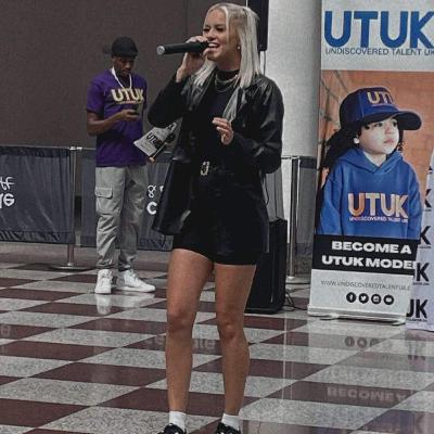 Live Time - Episode 6 - Courtney Benham